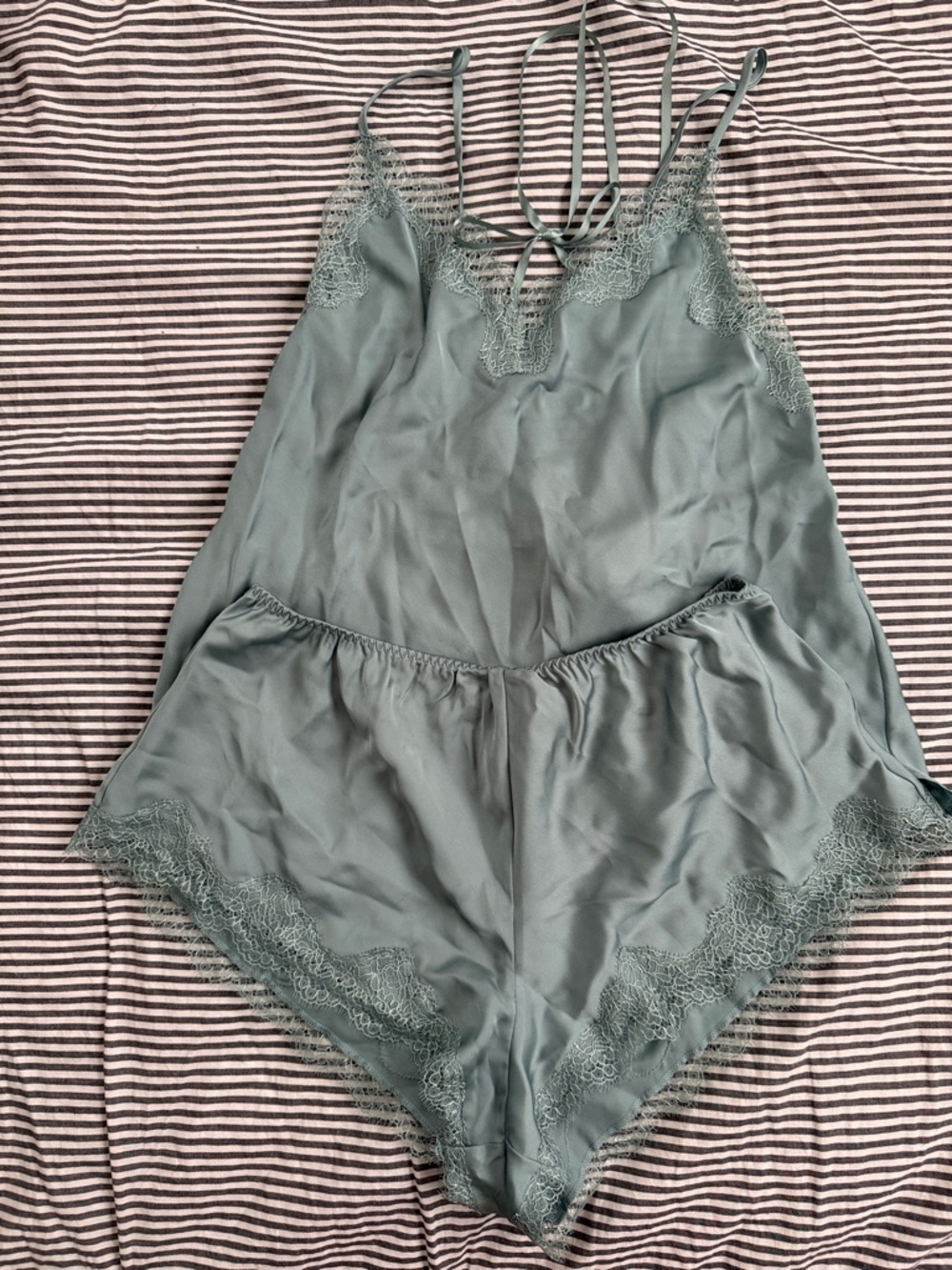 Women's Lace-Trim Satin Sleep Set in Sage Green